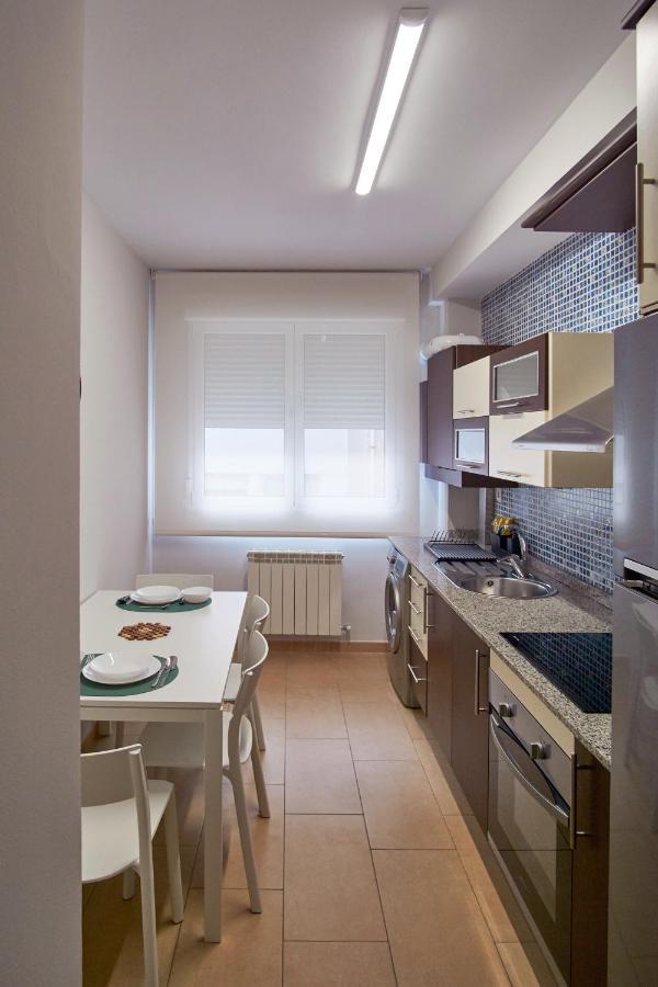 Apartamentos Los Arroyos Ponferrada Buitenkant foto