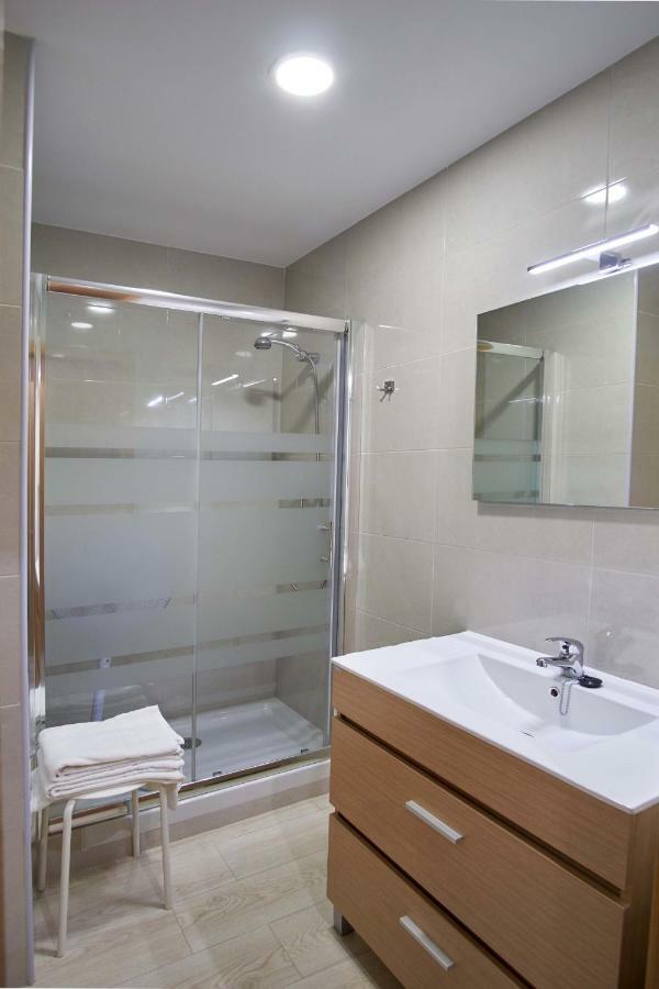 Apartamentos Los Arroyos Ponferrada Buitenkant foto